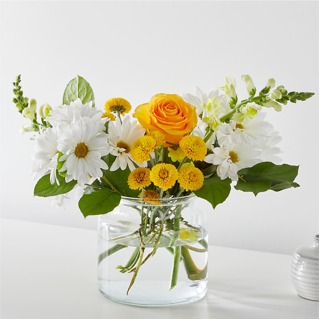 Sun Salutation Bouquet – Awesome Blossom Florist, San Antonio TX
