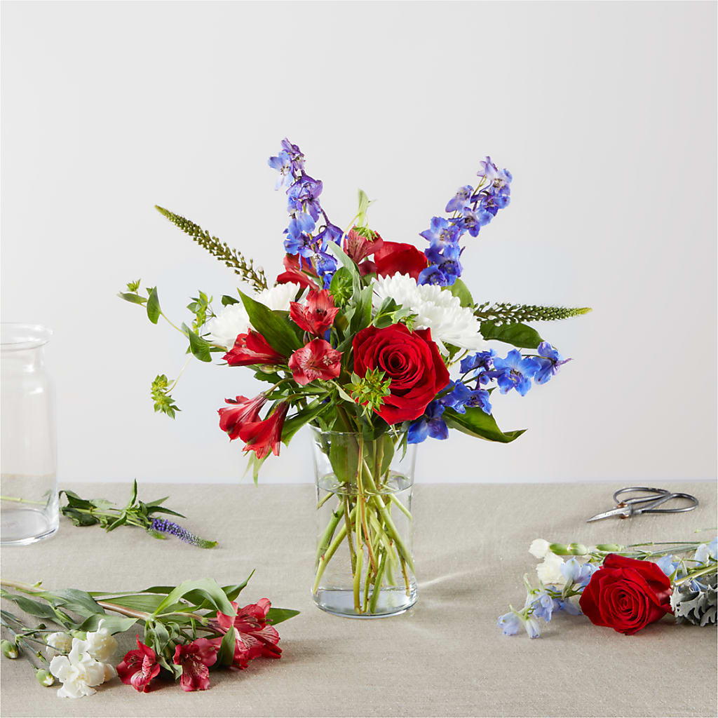 Star Spangled - A Florist Original – Awesome Blossom Florist, San Antonio TX