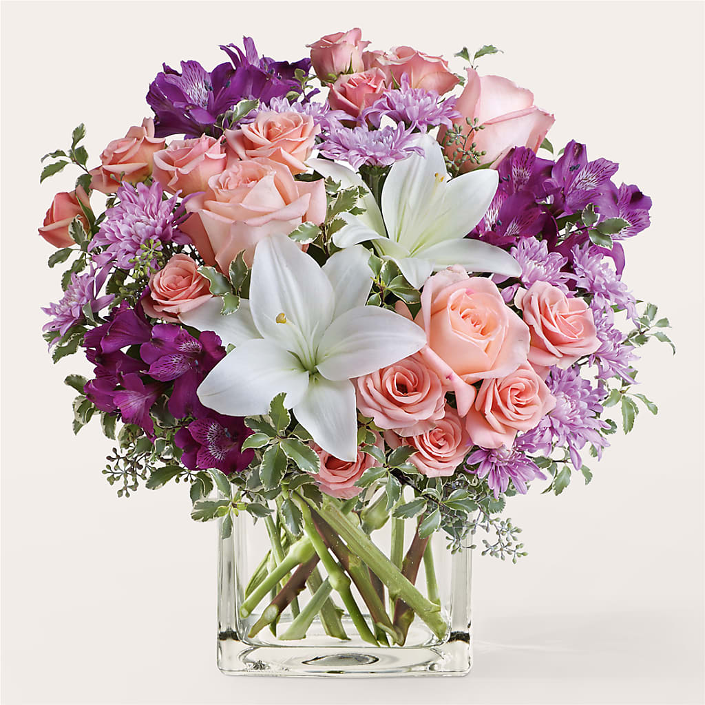 Mani Pedi Bouquet – Awesome Blossom Florist, San Antonio TX