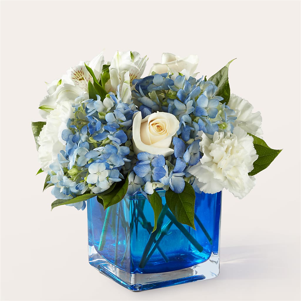 Soothing Waters Bouquet – Awesome Blossom Florist, San Antonio TX