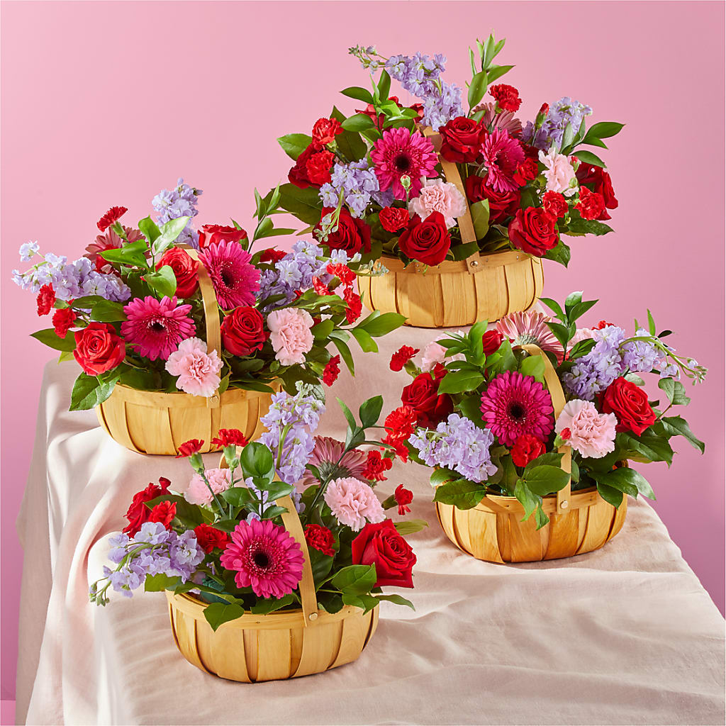 Pink Picnic Basket – Awesome Blossom Florist, San Antonio TX