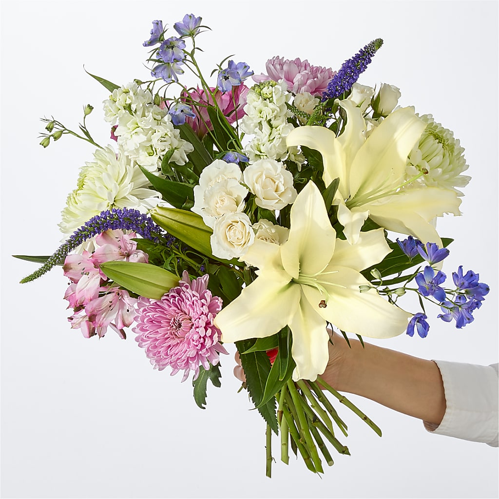 Winter Celebration Bouquet –  Awesome Blossom Florist, San Antonio TX