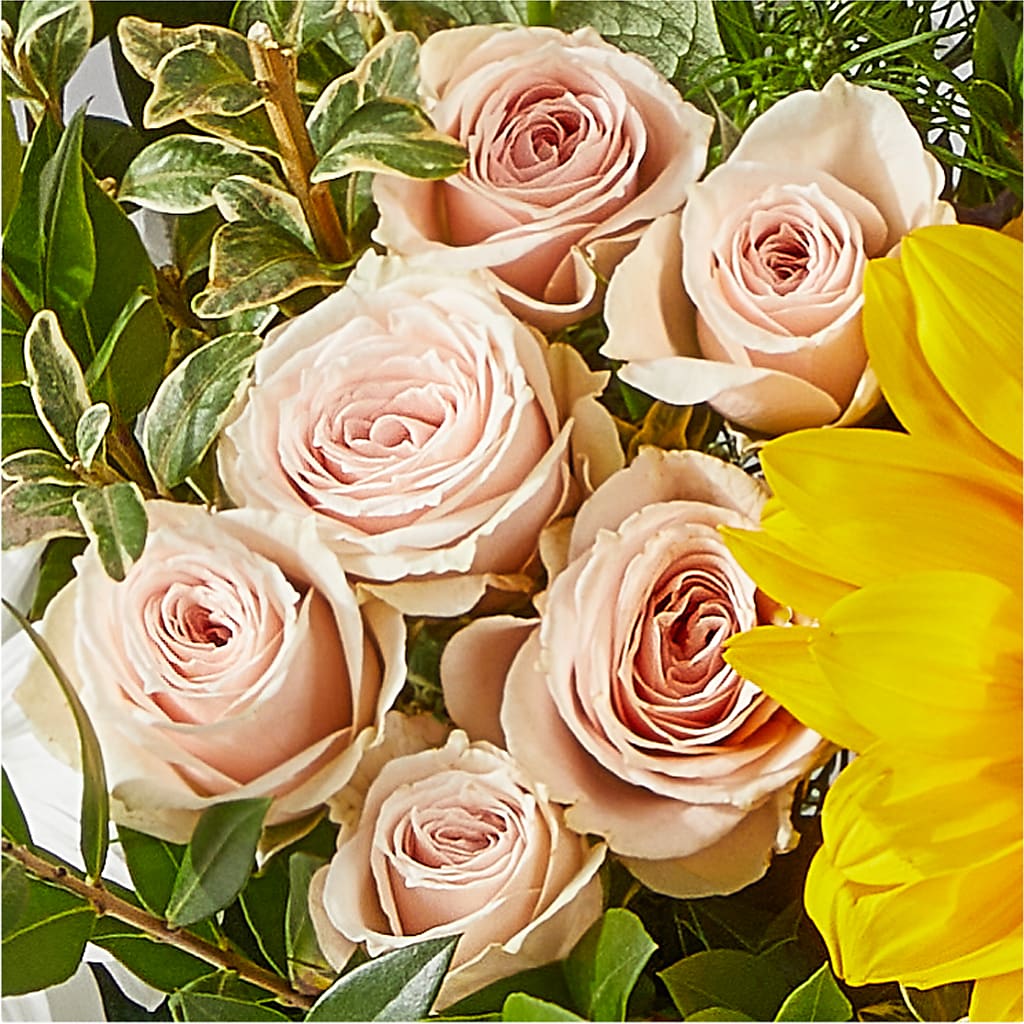 The Good Life Bouquet –  Awesome Blossom Florist, San Antonio TX