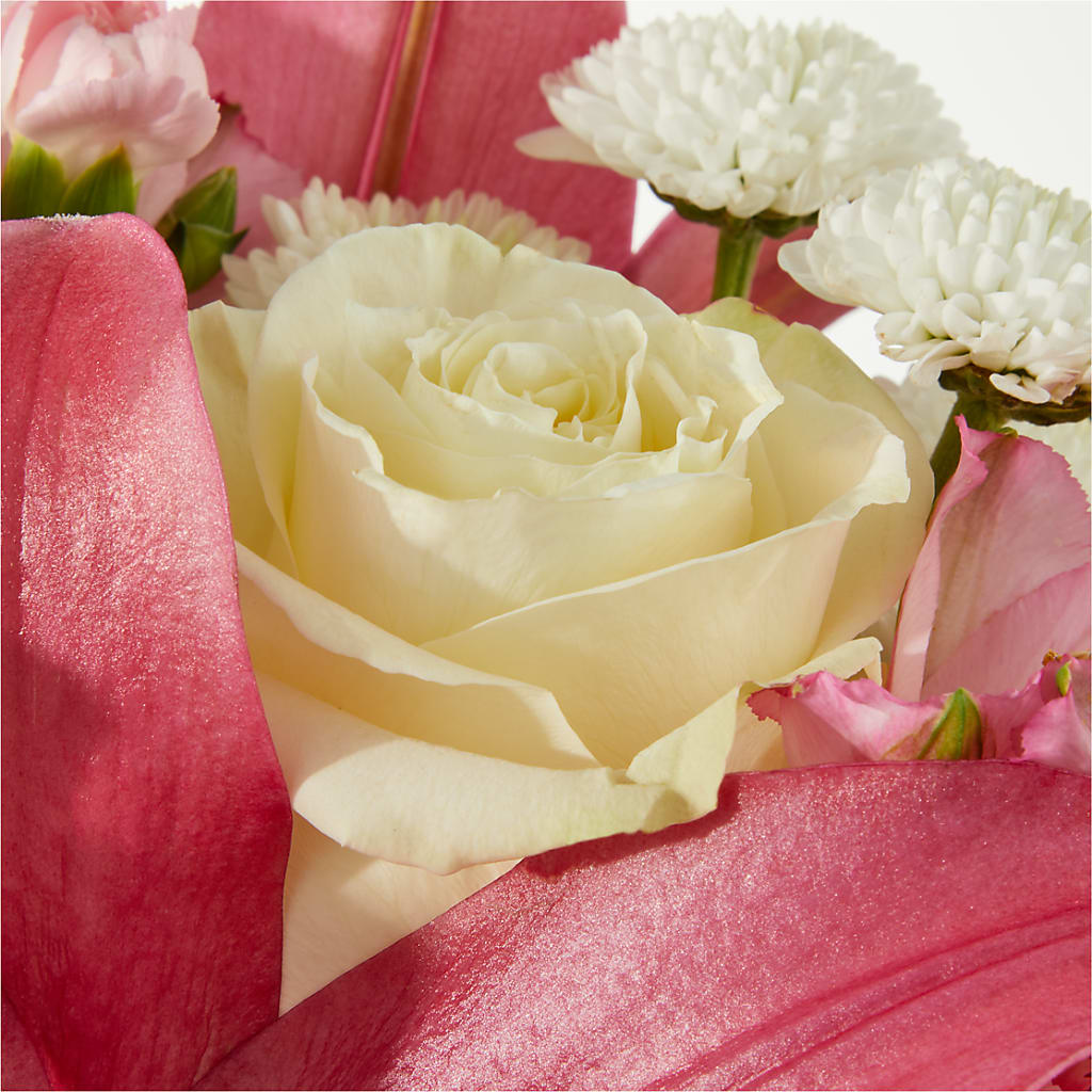 Piece of Cake Bouquet –  Awesome Blossom Florist, San Antonio TX