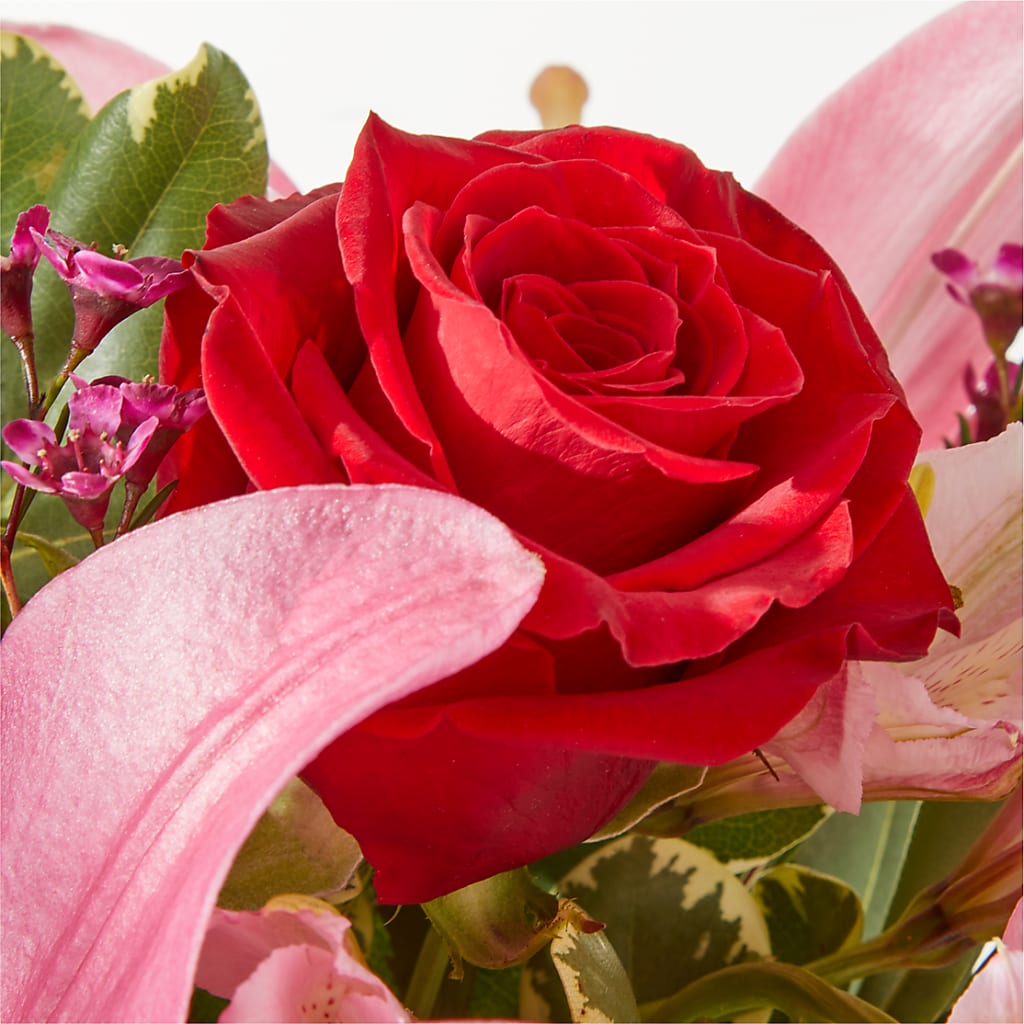 Lucky in Love Bouquet –  Awesome Blossom Florist, San Antonio TX