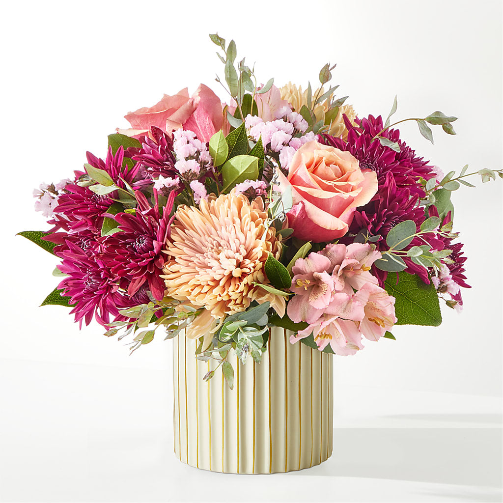 Berry Cobbler Bouquet with Ivory Vase –  Awesome Blossom Florist, San Antonio TX
