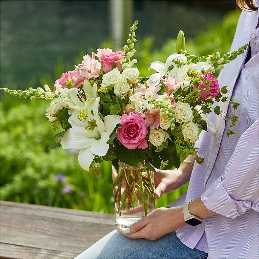 Fondly Bouquet –  Awesome Blossom Florist, San Antonio TX